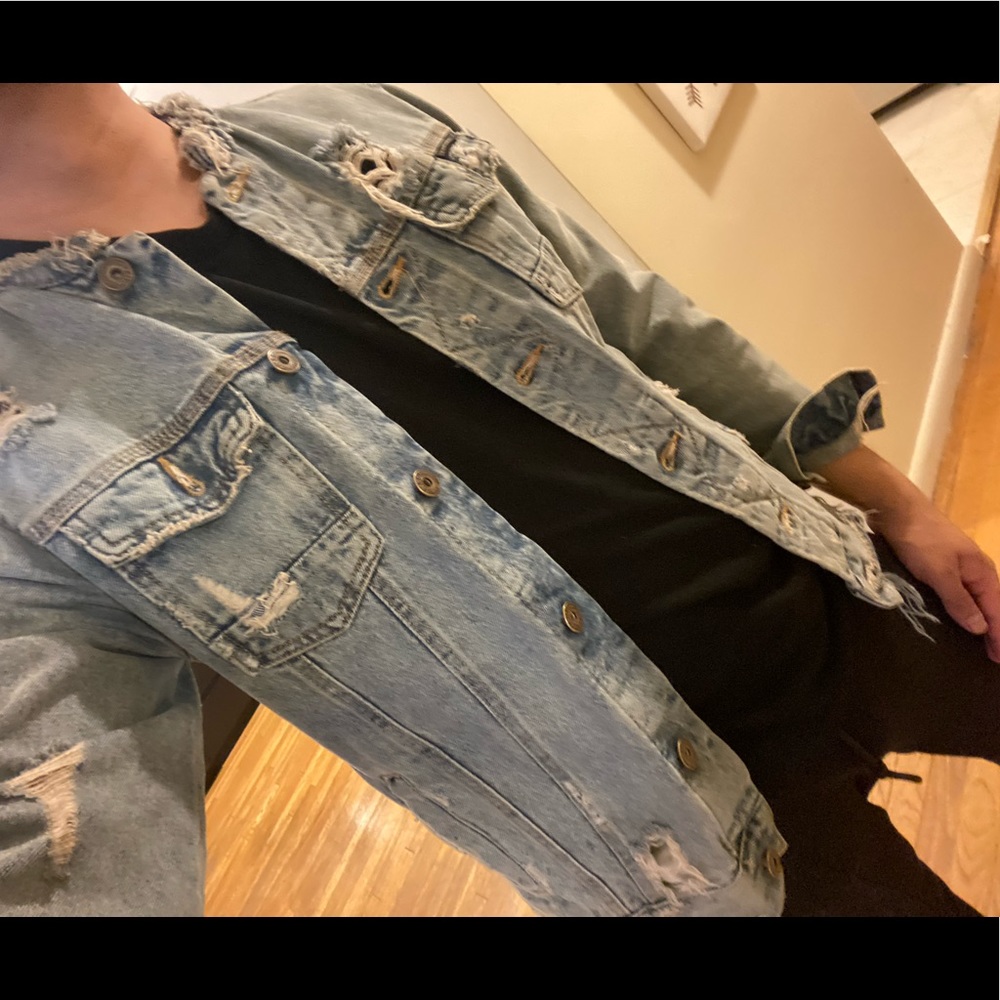 Denim jacket - Picture 4 of 5